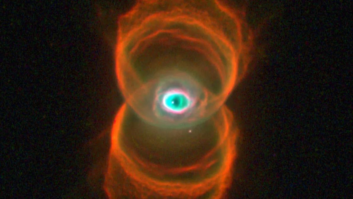 FOTO: Hubbleův teleskop slaví 35 let od vypuštění do vesmíru