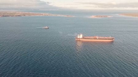 Rusko zadrželo řecký tanker plující z Estonska do Nizozemska