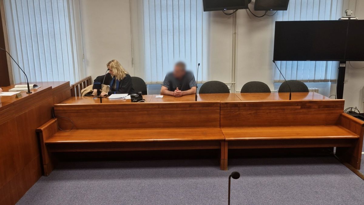 Znásilnění ne, jen sexuální útok. Podmínku muži, co zneužil nezletilou, soud potvrdil