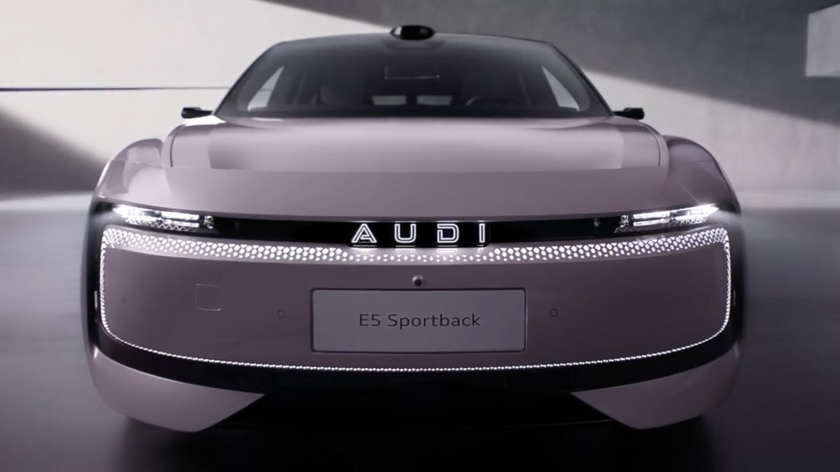 Čínské AUDI vždy velkými písmeny. Nová značka ukázala první model