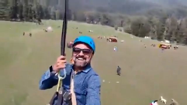 Děsivé video z Kašmíru. Turista na atrakci nevědomky natočil masakr 26 lidí v Indii