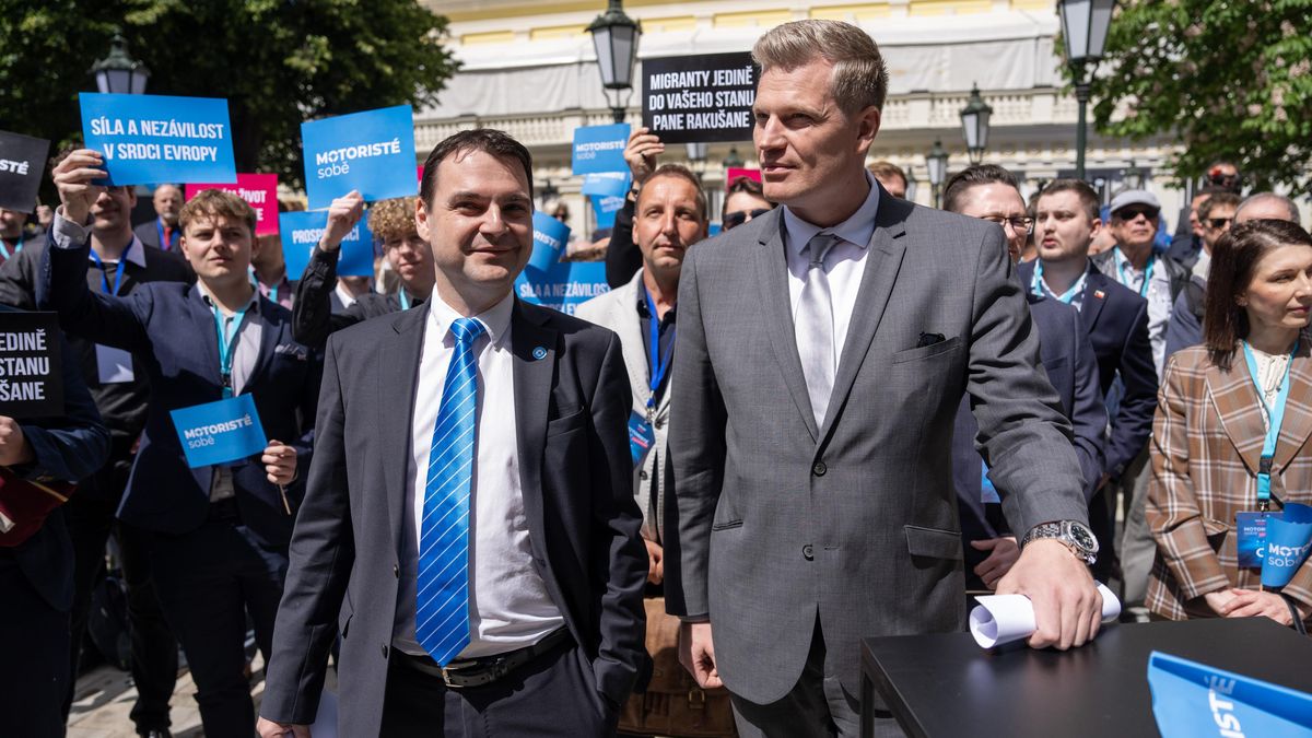 Motoristé chtějí opravit stát. Stále bez Turka na kandidátce