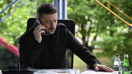 Měli jsme zajímavý úder. Zelenskyj se pochlubil útokem se 400 drony naráz