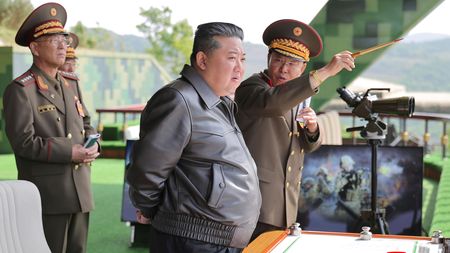Potupený Kim začíná řádit jak černá ruka