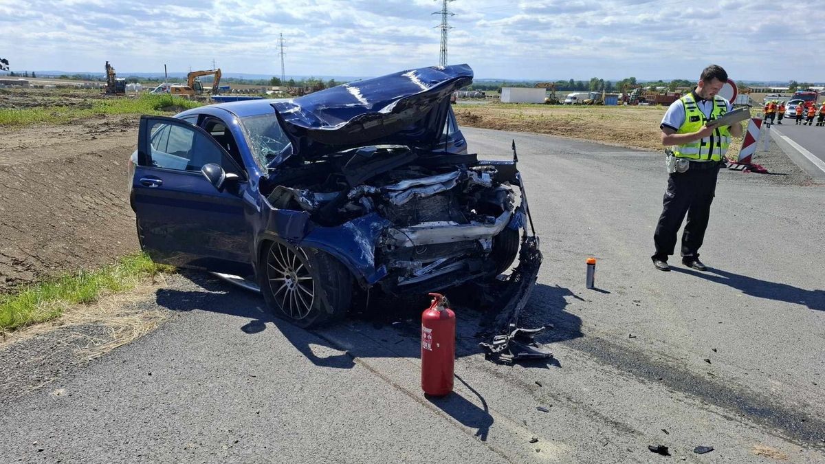 Srážka na Olomoucku s 22 zraněnými: Policie nehodu vyšetřuje jako obecné ohrožení