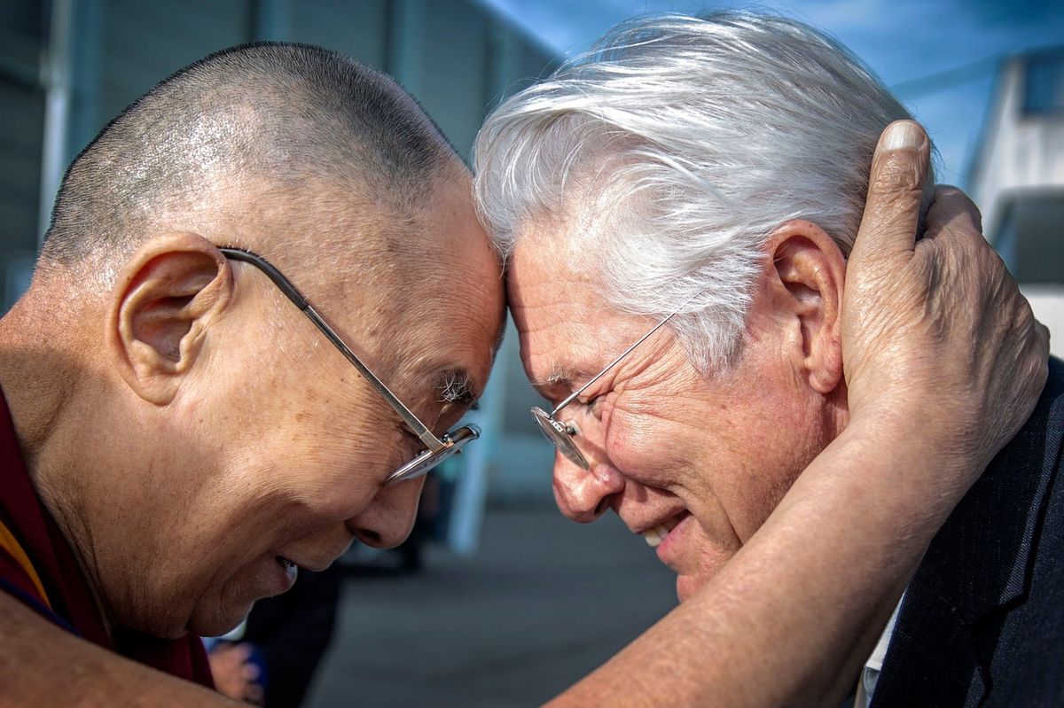 Richard Gere pro Novinky: Jako buddhista bývám klidný, ale Trumpova rozhodnutí mě rozčílila