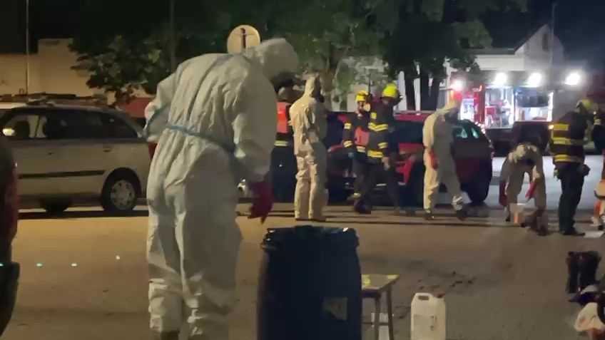 Američan s podezřením na ebolu přišel v Česku do kontaktu s 26 lidmi