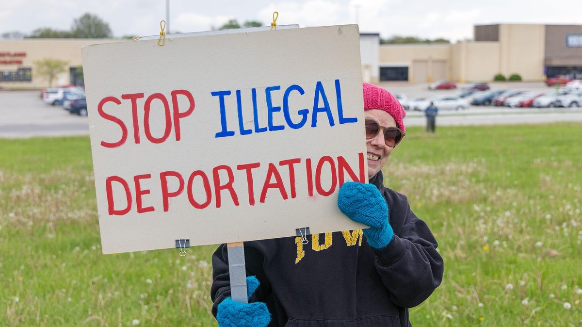 USA nelegálně deportovaly desítku Vietnamců a Barmánců do Jižního Súdánu