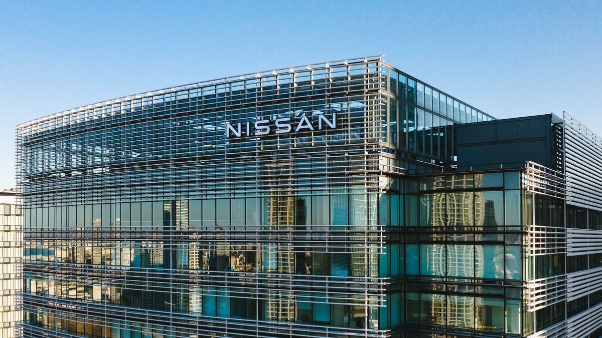 Nissan stále bojuje o přežití, zvažuje i prodej svého sídla