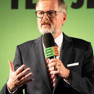 Petr Fiala na debatě s občany v Liberci