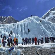 Na Everest se na konci května vydali i příslušníci indické armády. Nejdřív museli trénovat. 