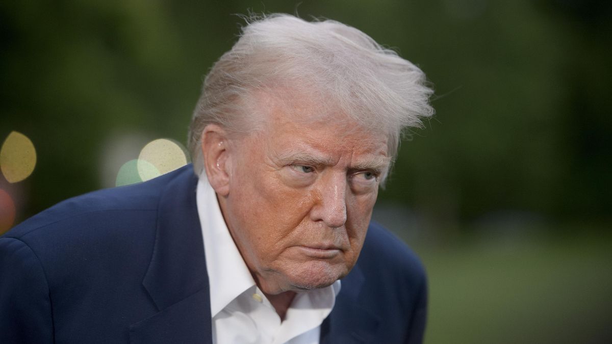 Nejvyšší soud podpořil Trumpův zákaz transgenderových vojáků