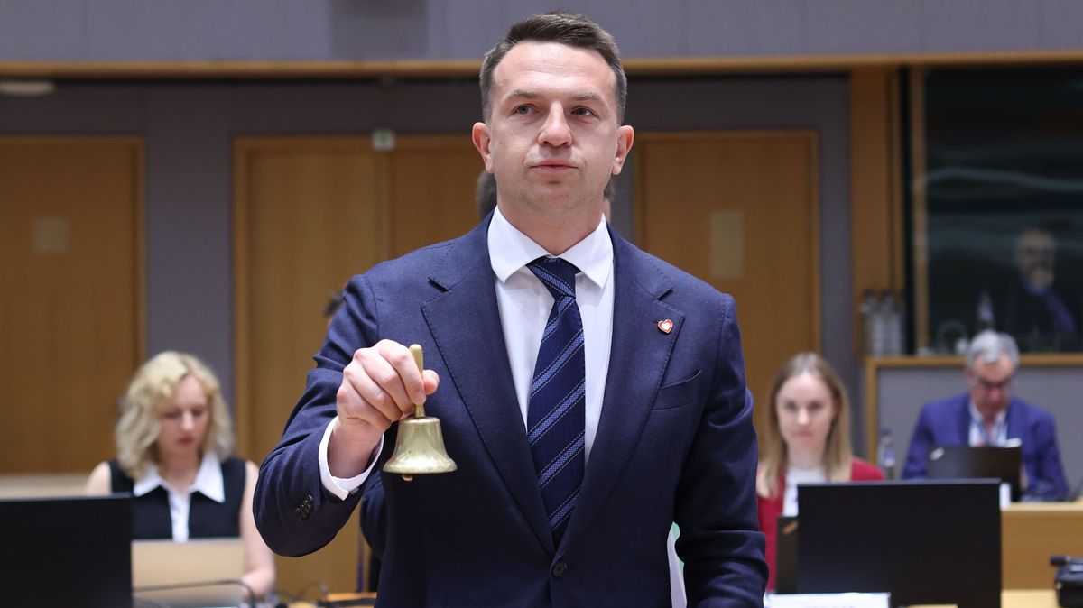Evropská unie schválila program půjček na obranu