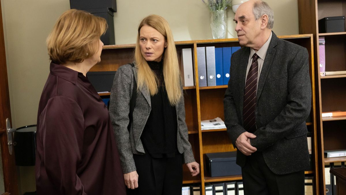 Do seriálové Ulice se vrací školní inspektorka Hádková, přibudou i dvě nové postavy