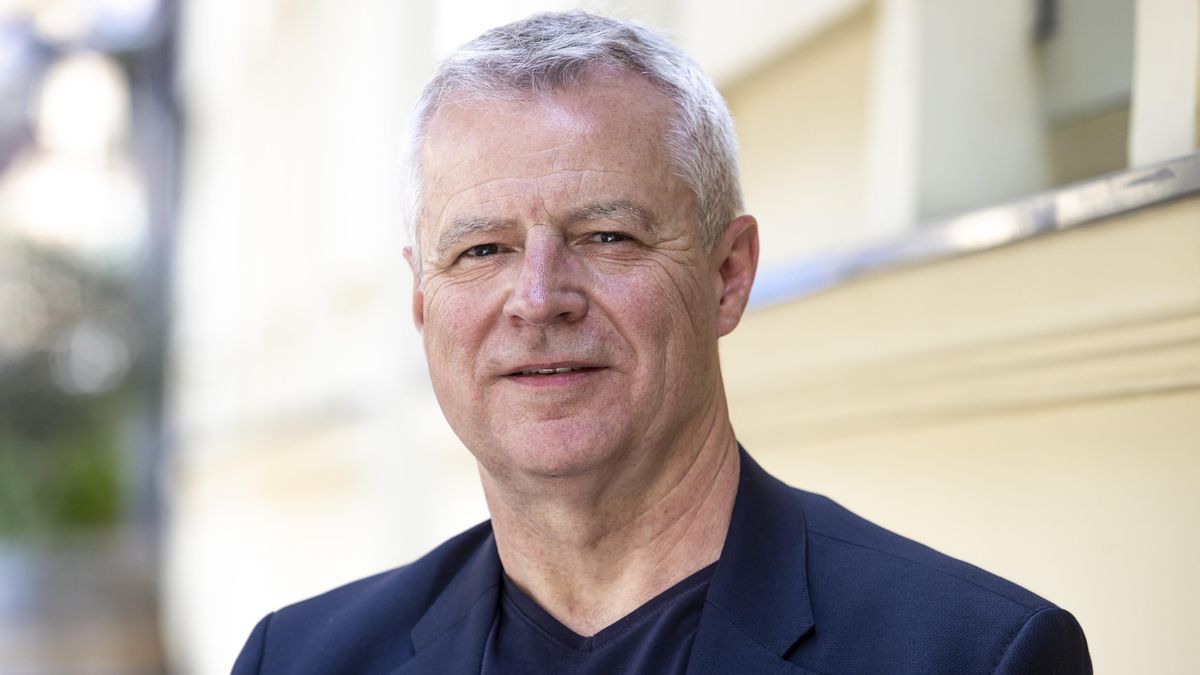 ČVUT platilo Kolářovi víc milionů, než původně tvrdilo