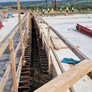 Už v prosinci by tudy měly jezdit automobily.