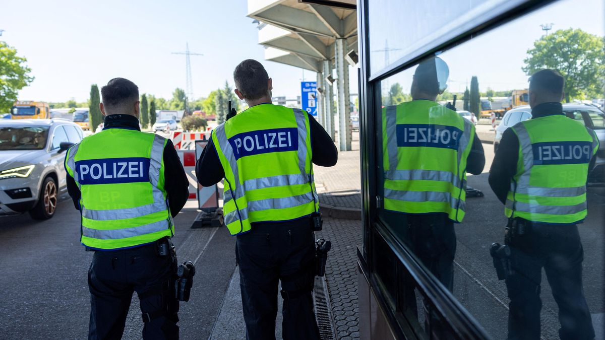 V Německu obžalovali tři muže, pro Rusko měli sledovat ukrajinského bojovníka s cílem ho zabít