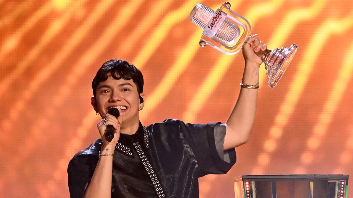 Eurovizi vyhrál rakouský zpěvák JJ s popoperní písní