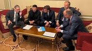 Putinovi se daří rozbíjet jednotu Západu. Trump dotlačil Zelenského k přímým jednáním