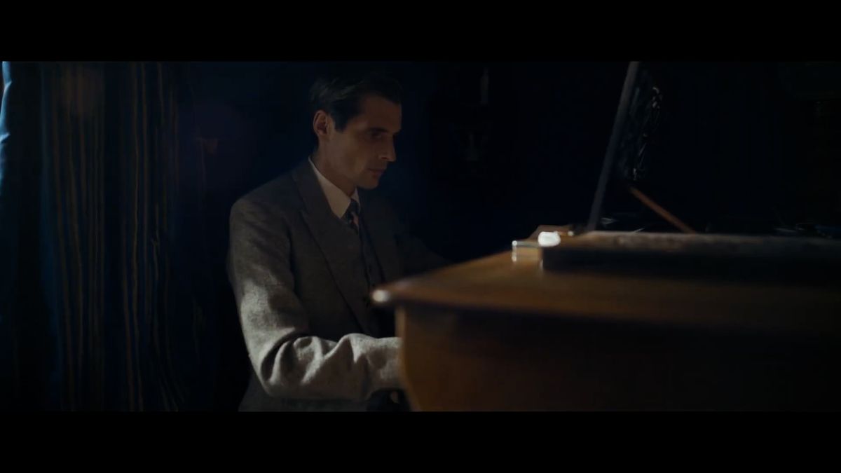 RECENZE: Film Bolero je poctou skladbě i Maurici Ravelovi