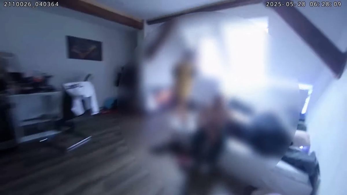Uprchlého vězně policie překvapila v Chomutově v posteli ženy