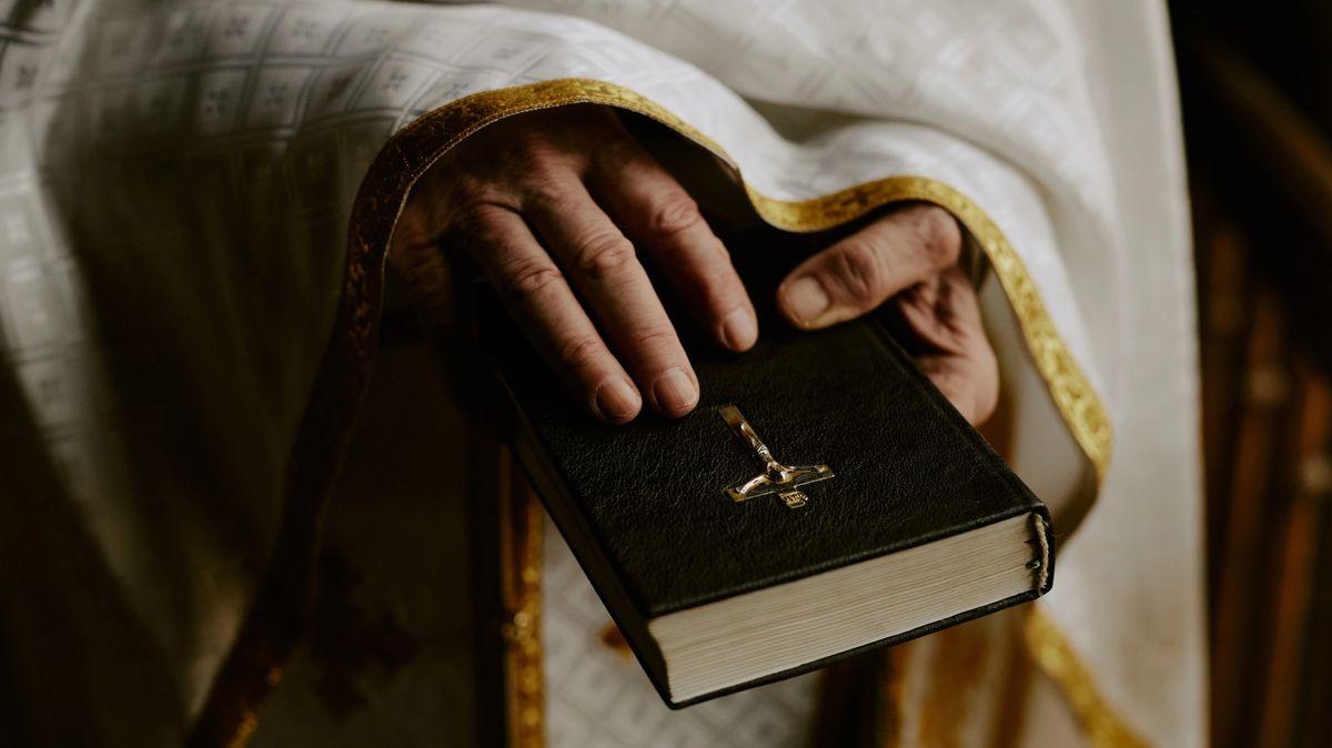 Zkoušel jsem, jak její tělo zareaguje, vysvětloval kněz na Slovensku sexuální zneužívání 12leté dívky