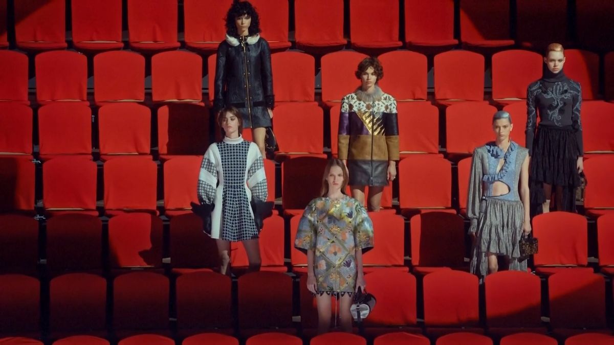 Módní přehlídka Louis Vuitton: Nová kolekce je inspirovaná středověkem