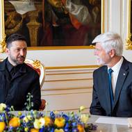 Zelenskyj tehdy v Praze poděkoval za českou pomoc.