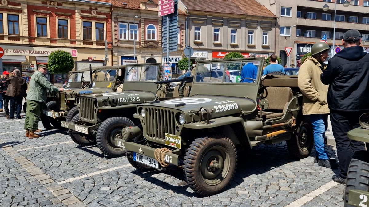 Linie, nelinie, Američané se před 80 lety dostali až do východních Čech