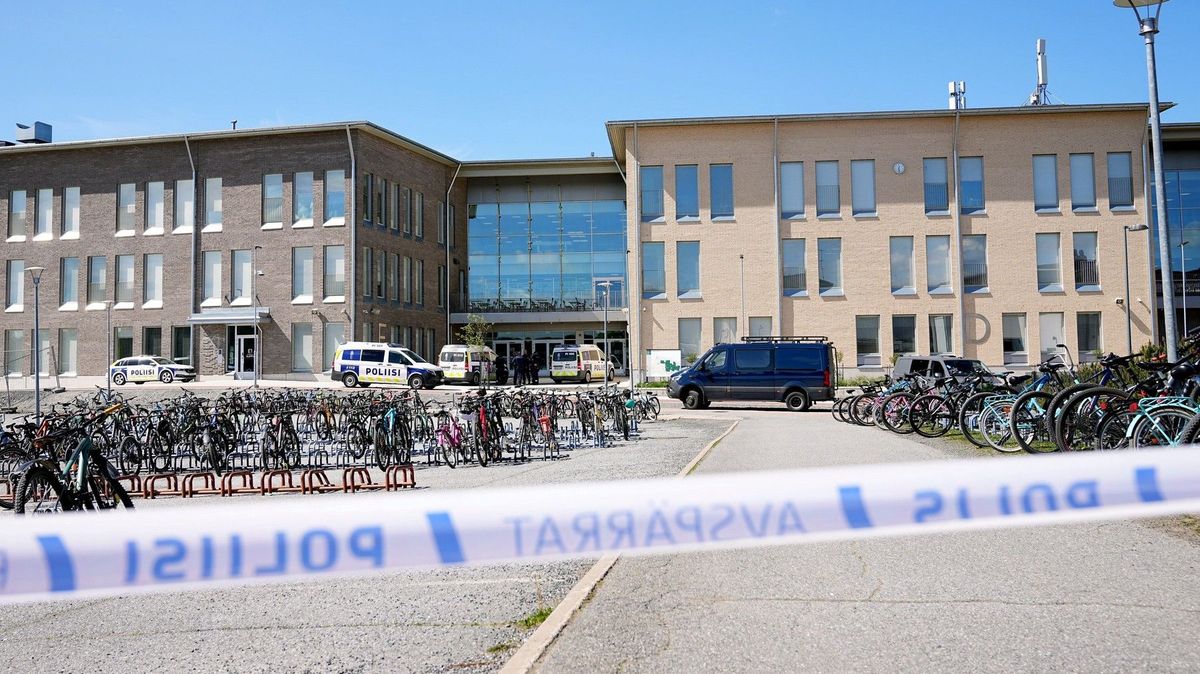 Ve škole na jihu Finska útočník pobodal tři lidi, policie ho zadržela