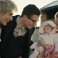 Soutěž o milion eur mezi členy jedné rodiny je námětem nové české komedie. Peníze chce dědeček dát vnoučeti, které se jako první narodí od jím stanoveného termínu.