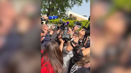 „Jako barbaři.“ Ruští novináři po istanbulském jednání šokovali neurvalým chováním