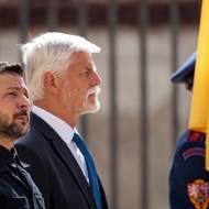 Nedělní přijetí provázejí přísná bezpečnostní opatření.