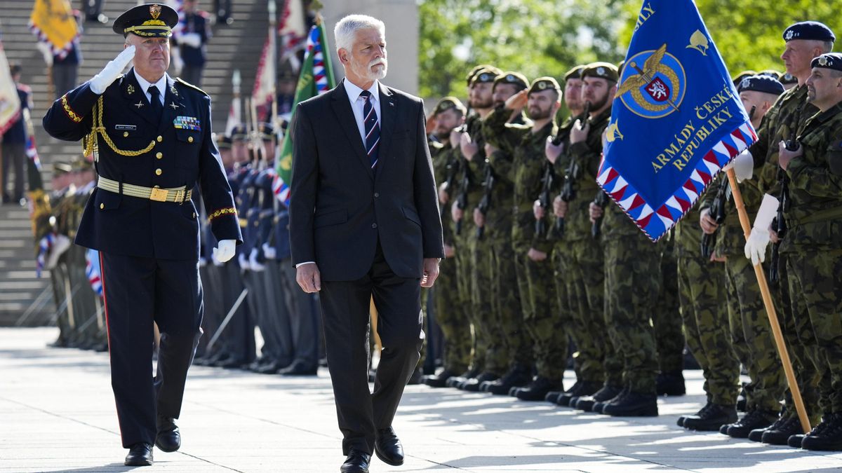 Cynik. Ruskému velvyslanectví se nelíbí Pavlovo srovnání Ruska s nacistickým Německem
