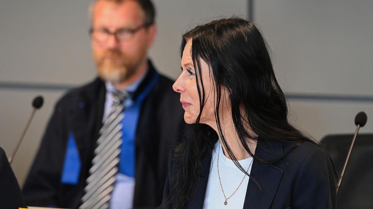 Žena z Olomouce vedla luxusní život. Firmy a lidi připravila o 21 milionů