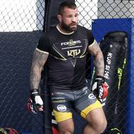 Soupeřů, kteří ho porazili, moc není.