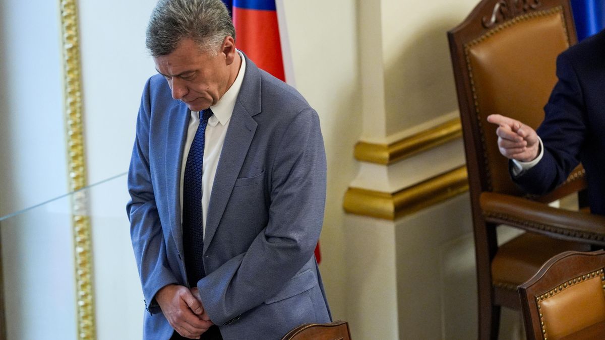 Miliardový dar pro ministerstvo? Před zavřením darknetu zmizelo minimálně 90 miliard