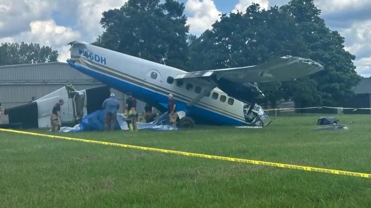 V Tennessee spadlo letadlo s parašutisty. Všech dvacet lidí na palubě přežilo