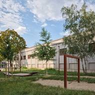 Ačkoli jde v podstatě o zbytkový prostor, který není ulicí ani náměstím, stal se důležitým místem pro místní komunitu.