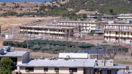Trump chce tento týden deportovat tisíce Evropanů do věznice Guantánamo