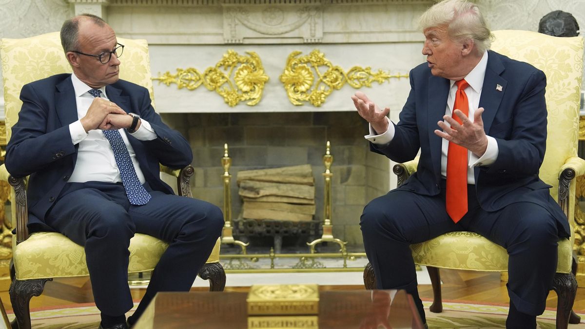 Je to dobrý, ale obtížný muž. Trump přijal v Bílém domě Merze