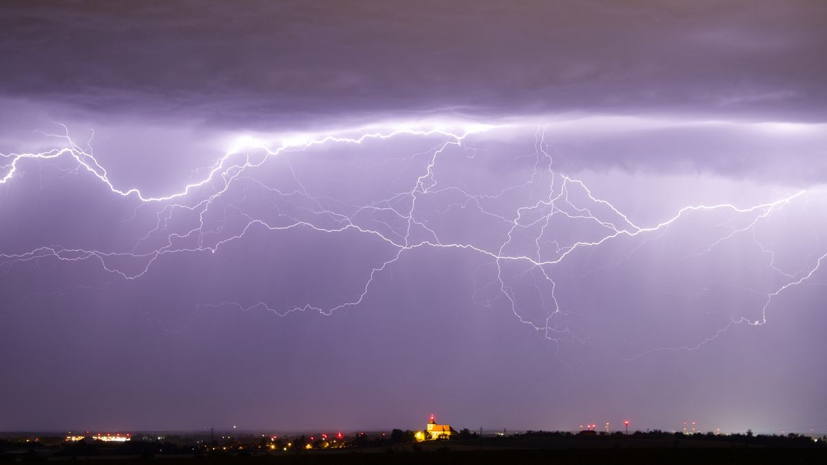 FOTO: Vyrazili jsme za blesky s lovcem bouřek