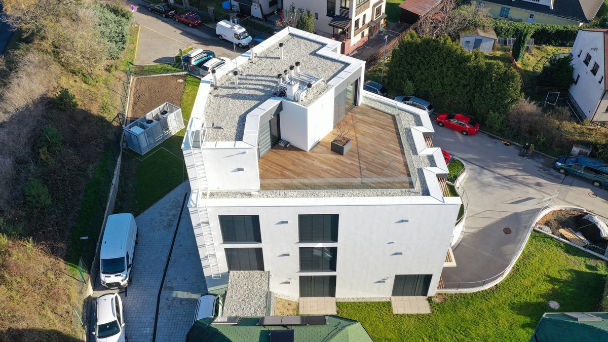 Apartmánový dům Za Lužinami v týdnu slouží i zaměstnancům firmy zadavatele