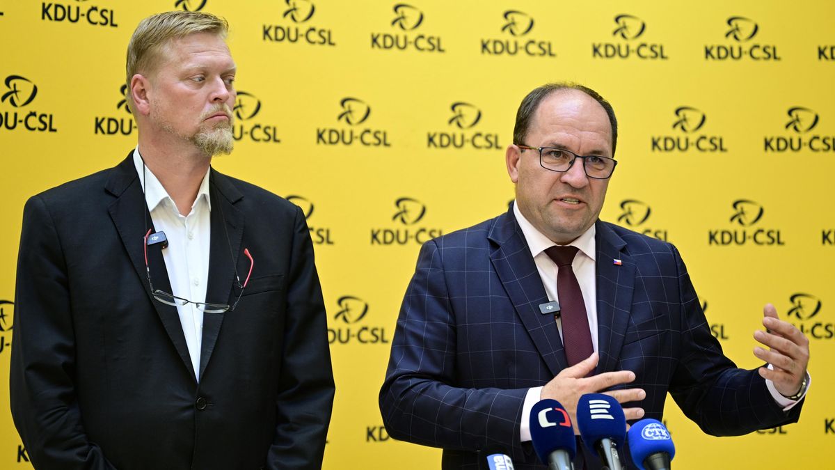 Ve vládě i Spolu zůstáváme, oznámili lidovci