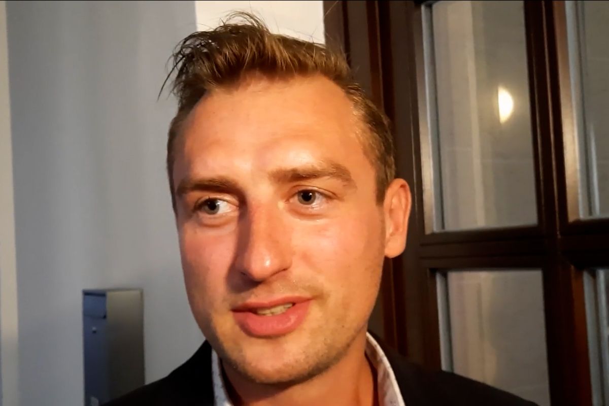 Exstarosta Hrčavy se dva roky vyhýbal soudu, skončil ve vazbě