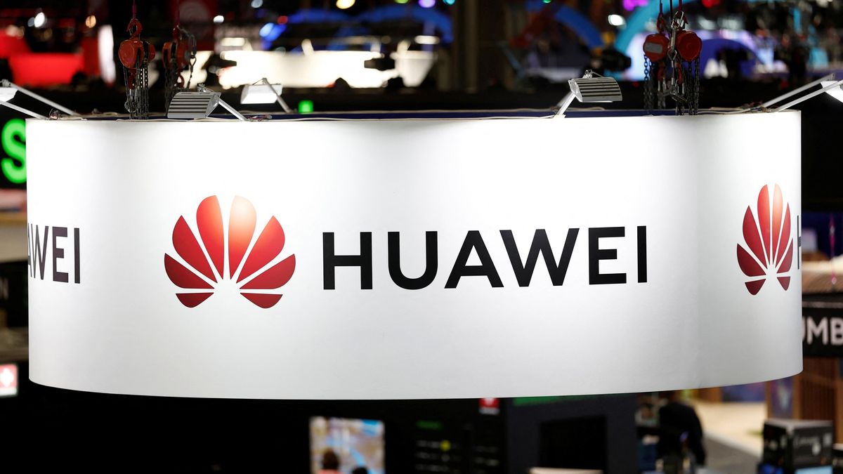 Tchaj-wan zařadil čínské společnosti Huawei a SMIC na černou listinu