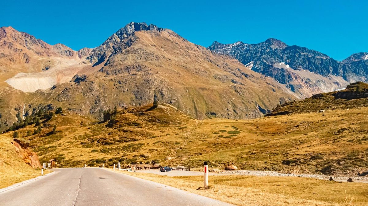 Tři turisty v Rakousku zabil blesk