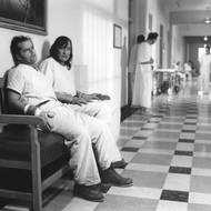 Michael Douglas byl producentem. V Přeletu nad kukaččím hnízdem (1975) zářil Jack Nicholson.