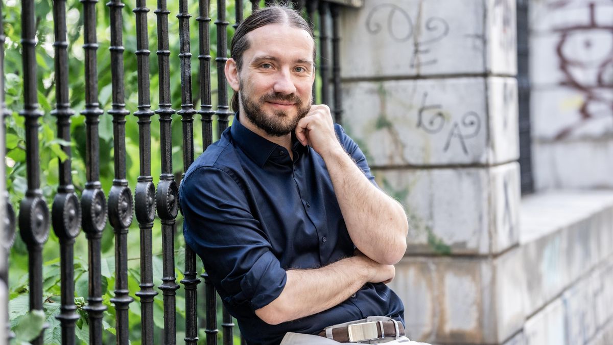 Šéf STEM: Je málo pravděpodobné, že Fialova vláda ve volbách mandát obhájí
