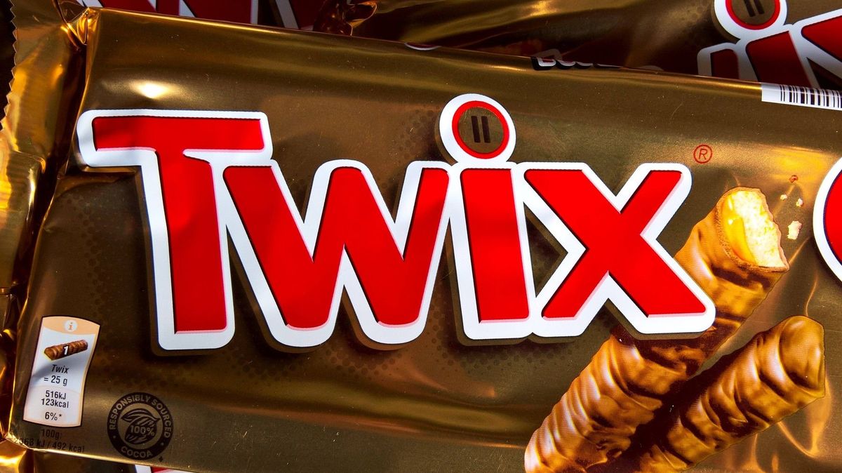Britové zakázali reklamu na tyčinku Twix